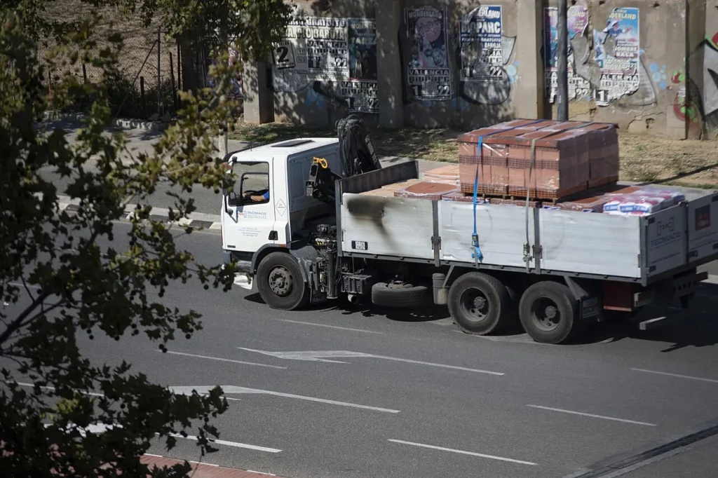 Кран-манипулятор HIAB 102 — фотография модели